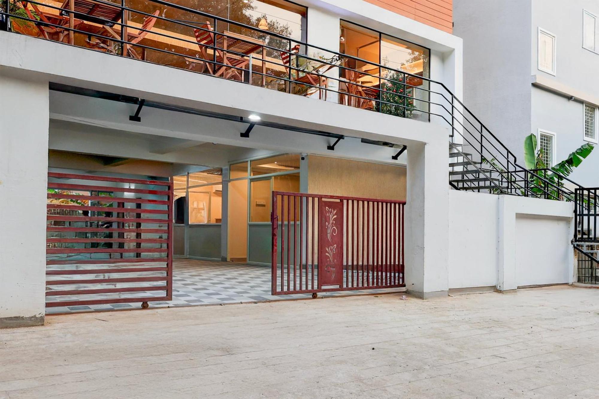 Super Townhouse Mvp Sector With Kailasagiri Hill View Pedda Waltair ภายนอก รูปภาพ