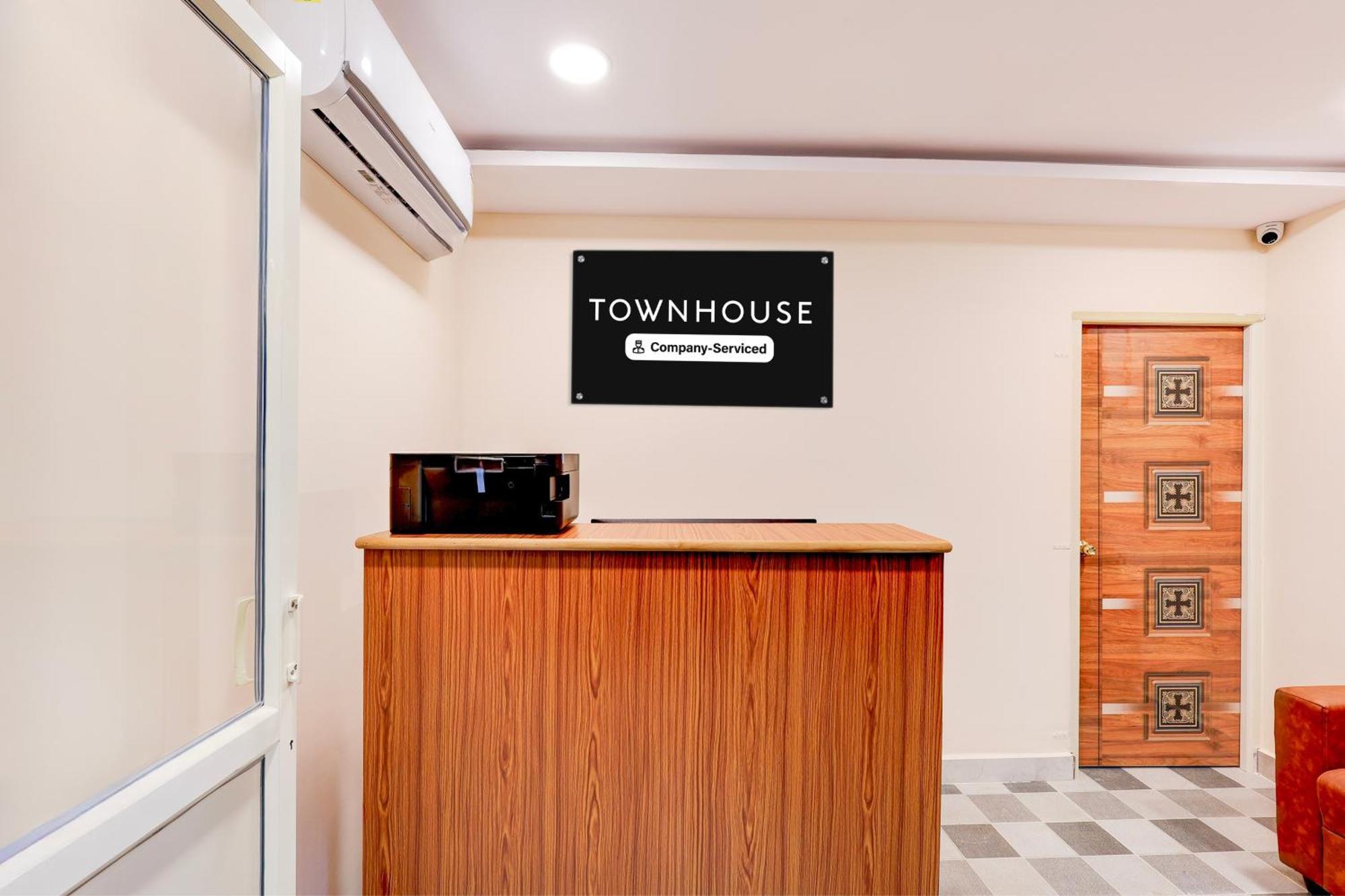 Super Townhouse Mvp Sector With Kailasagiri Hill View Pedda Waltair ภายนอก รูปภาพ
